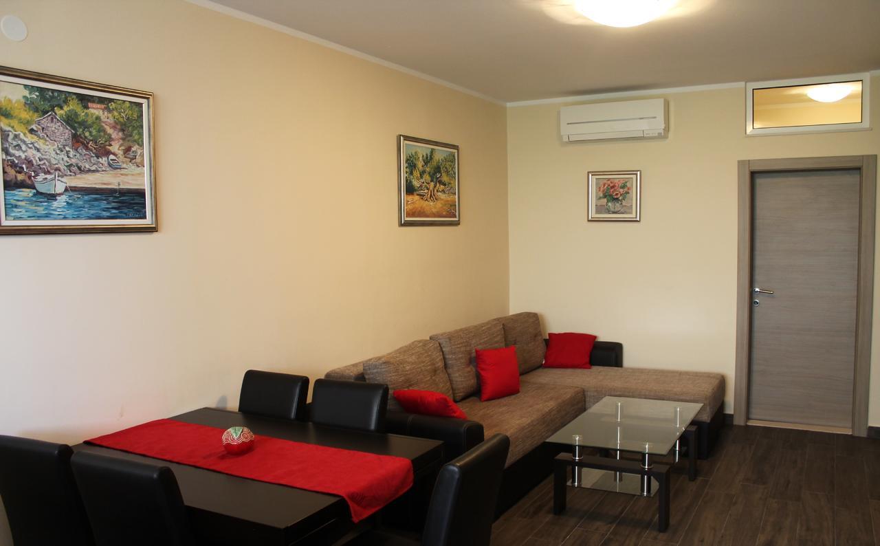 Apartments Logos ซัฟทัท ภายนอก รูปภาพ